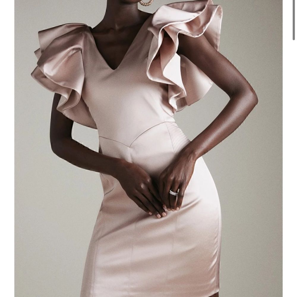 NEW KAREN MILLEN Pink Satin Ruffle Sleeve Mini Dress